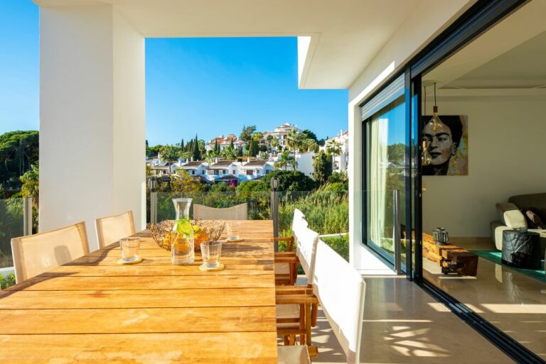 Outside dining table Villa Senses - Almodóvar Villas - Luxury homes to rent in Marbella