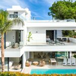 Marbella luxury houses for rent: Almodóvar Villa Bohème