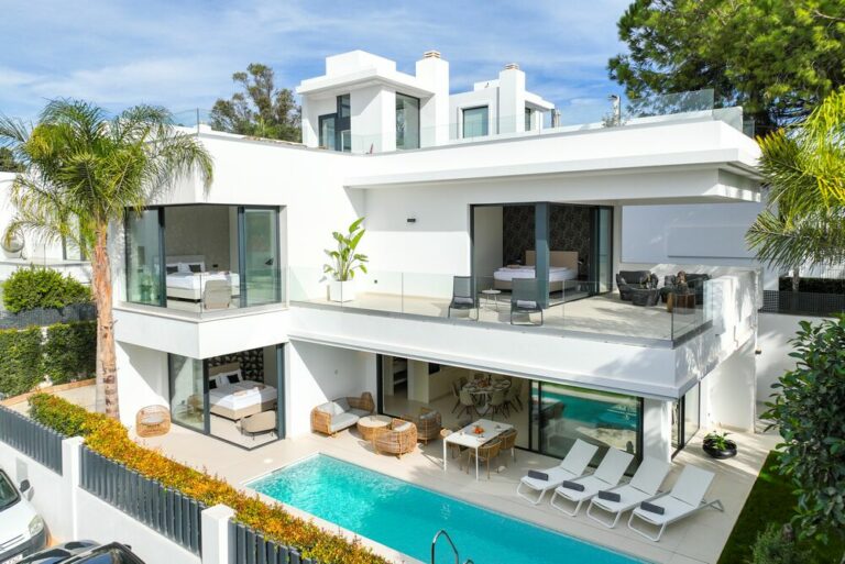 Villa Bohème - Almodóvar Villas Marbella