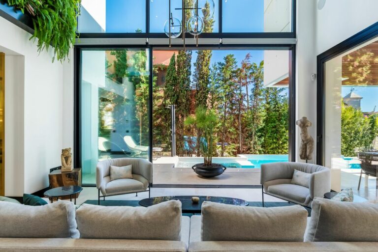 Living room - Villa Elements - Luxury homes to rent in Marbella