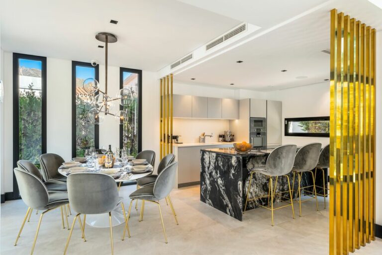 Kitchen - Villa Elements