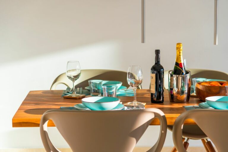 Dining table Villa Senses